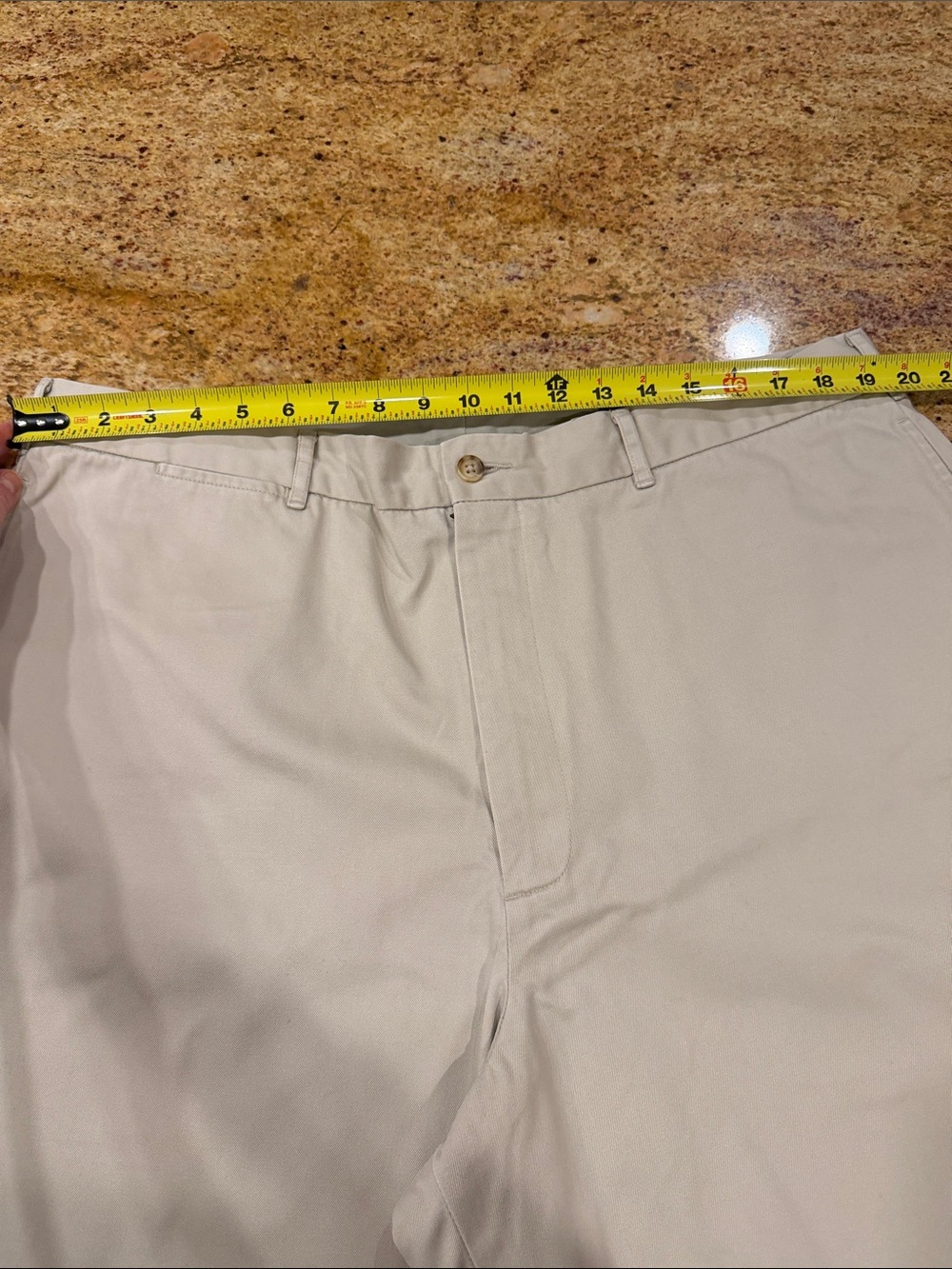 DANIEL CREMIEUX FLAT FRONT MENS KHAKI 5 POCKET SHORTS SIZE 40 WAIST - Picture 7 of 11